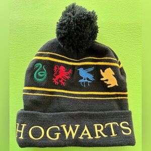 Harry Potter Hogwarts Knit Beanie Hat Ski Cap Black Pom Black Color Embroidery